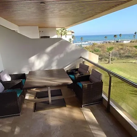 Marina Castillo, Beachfront Sea Views 500m To And Duquesa Marina